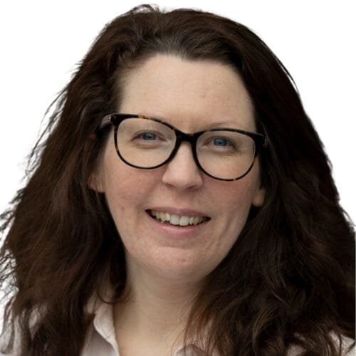 picture of rhian jones who is an interior designer in the cotswolds and the owner of seasonal soul home interiors